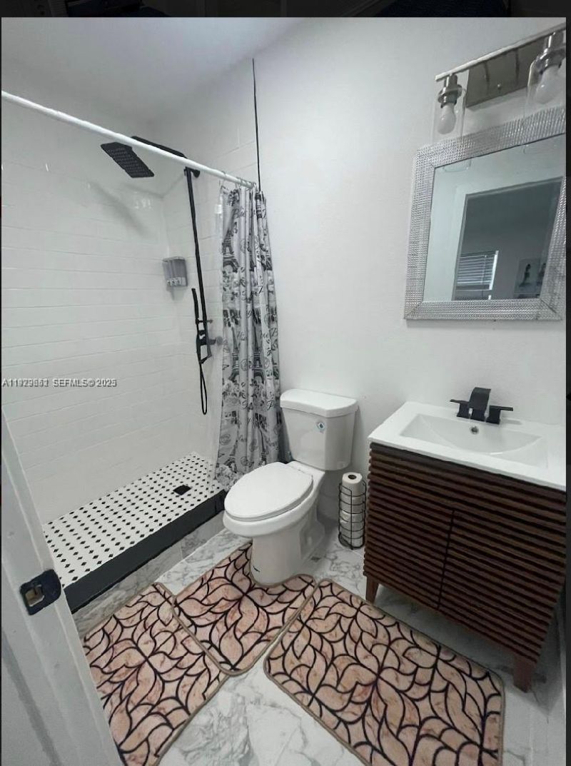 3085 NW 51st St, Miami, FL 33142 Photo