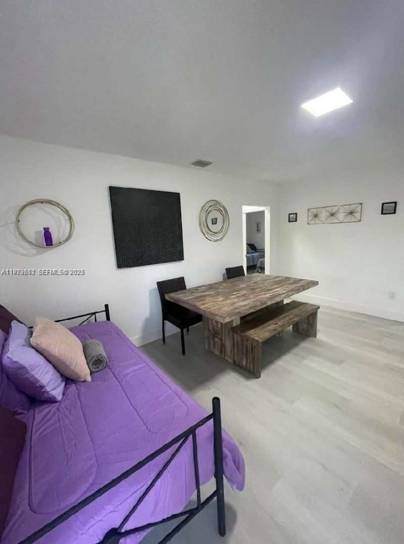 3085 NW 51st St, Miami, FL 33142 Photo