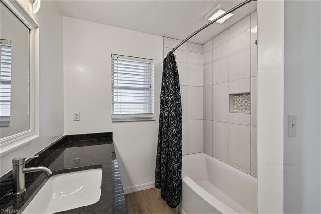 1815 SE 8th Ter, Cape Coral, FL 33990 Photo