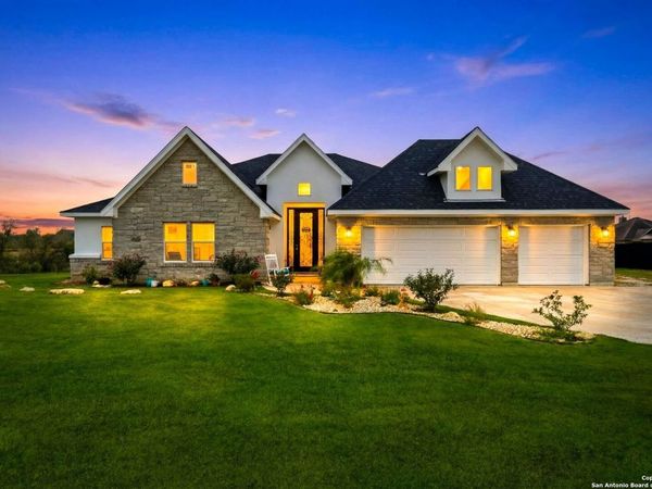 7074 Newman Blvd, Kyle, TX 78640