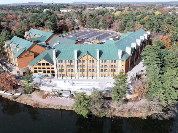 350 E Hiawatha Drive, Unit 113, Wisconsin Dells, WI 53965