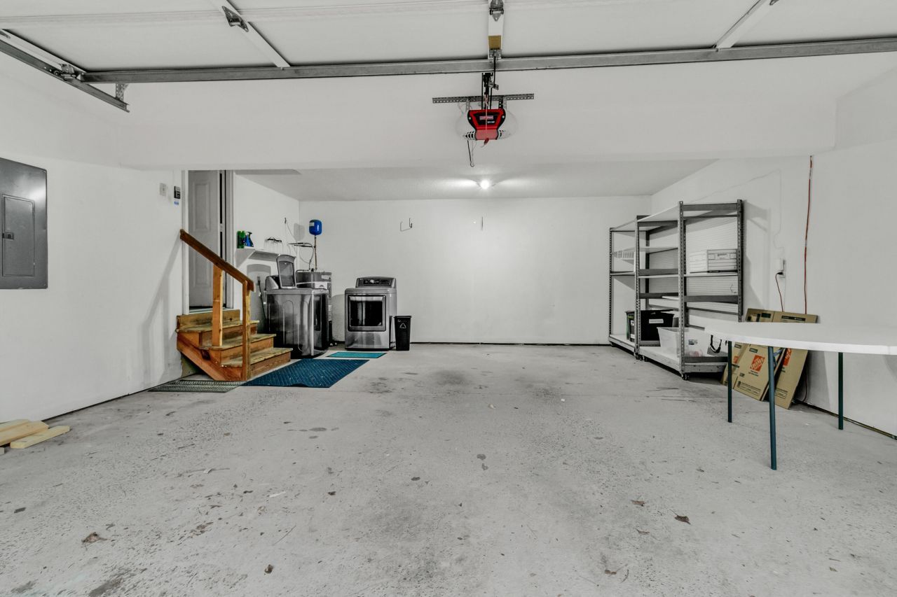 102 Outrigger Court Photo 24