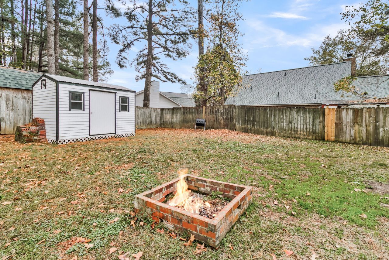 102 Outrigger Court Photo 27