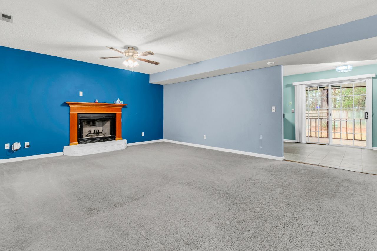 102 Outrigger Court Photo 7