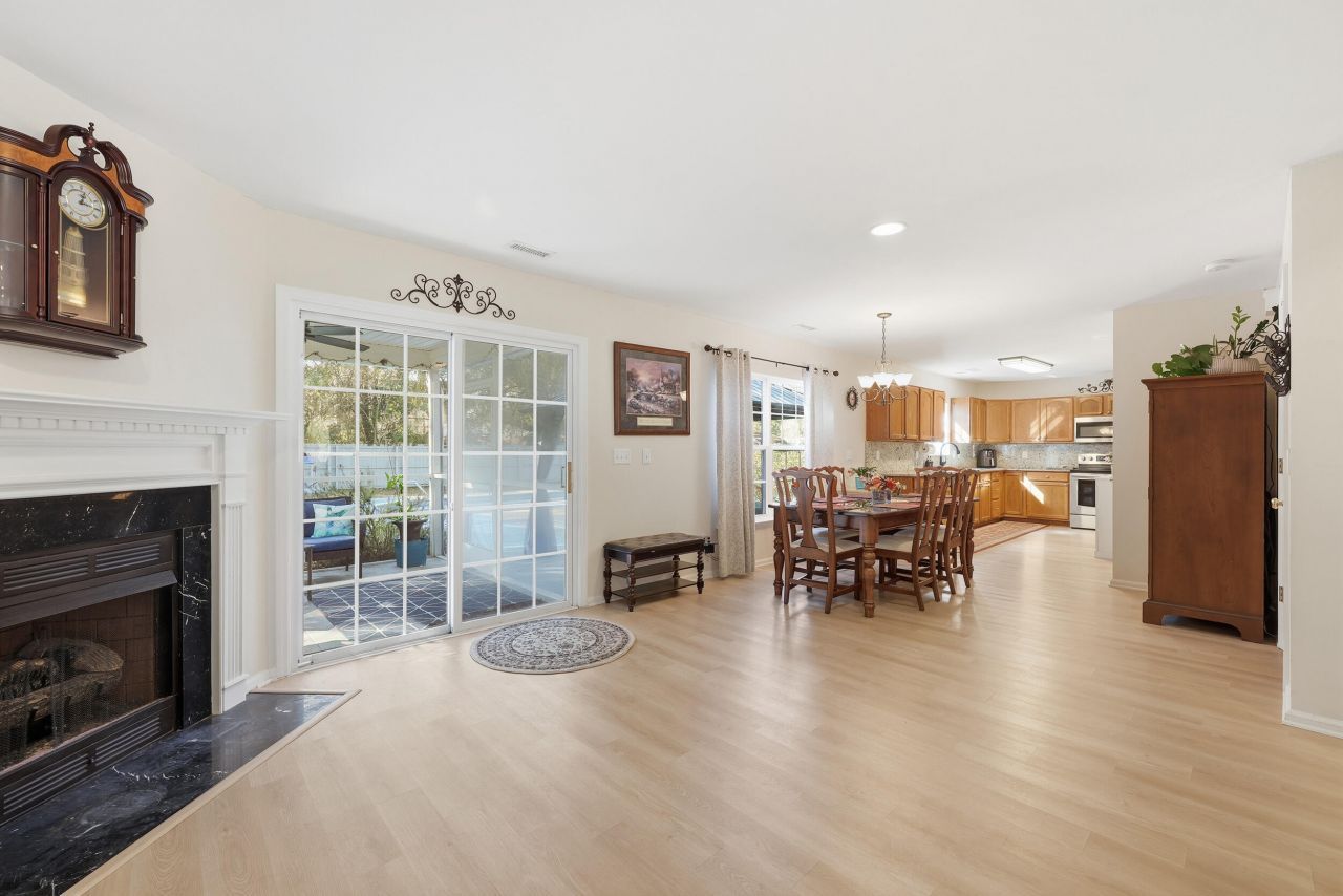 126 Oak Drive Photo 10