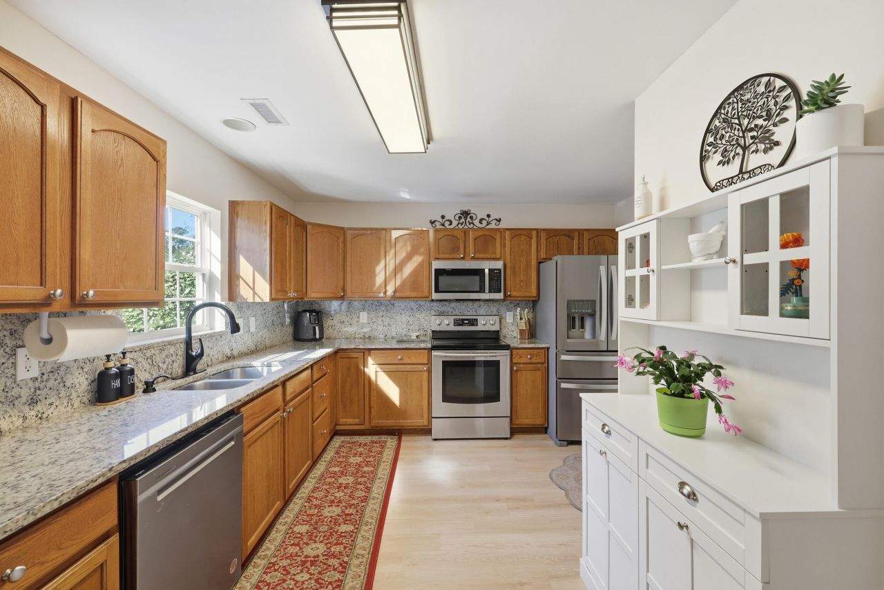 126 Oak Drive Photo 13