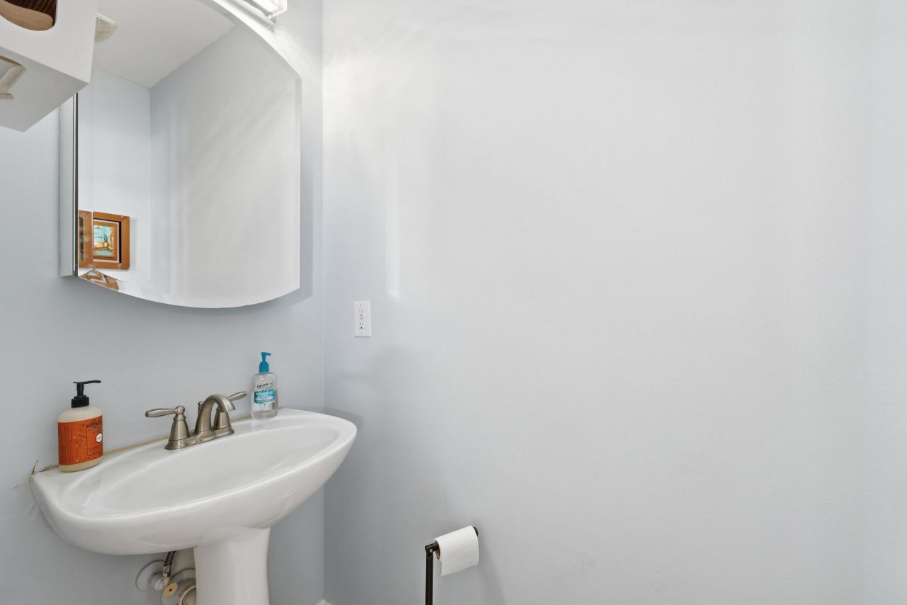 126 Oak Drive Photo 18