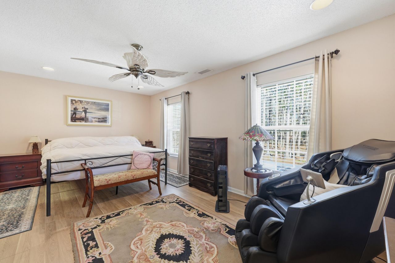 126 Oak Drive Photo 20