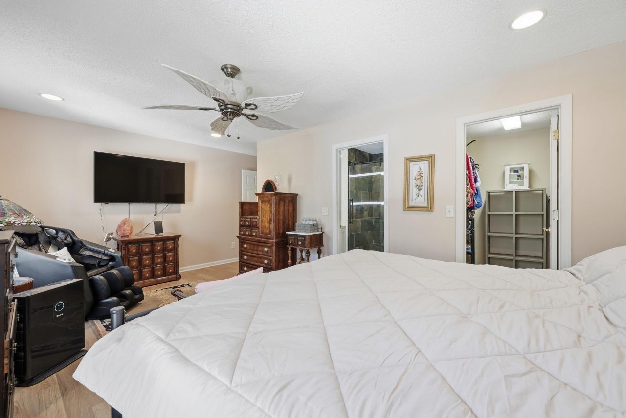 126 Oak Drive Photo 22