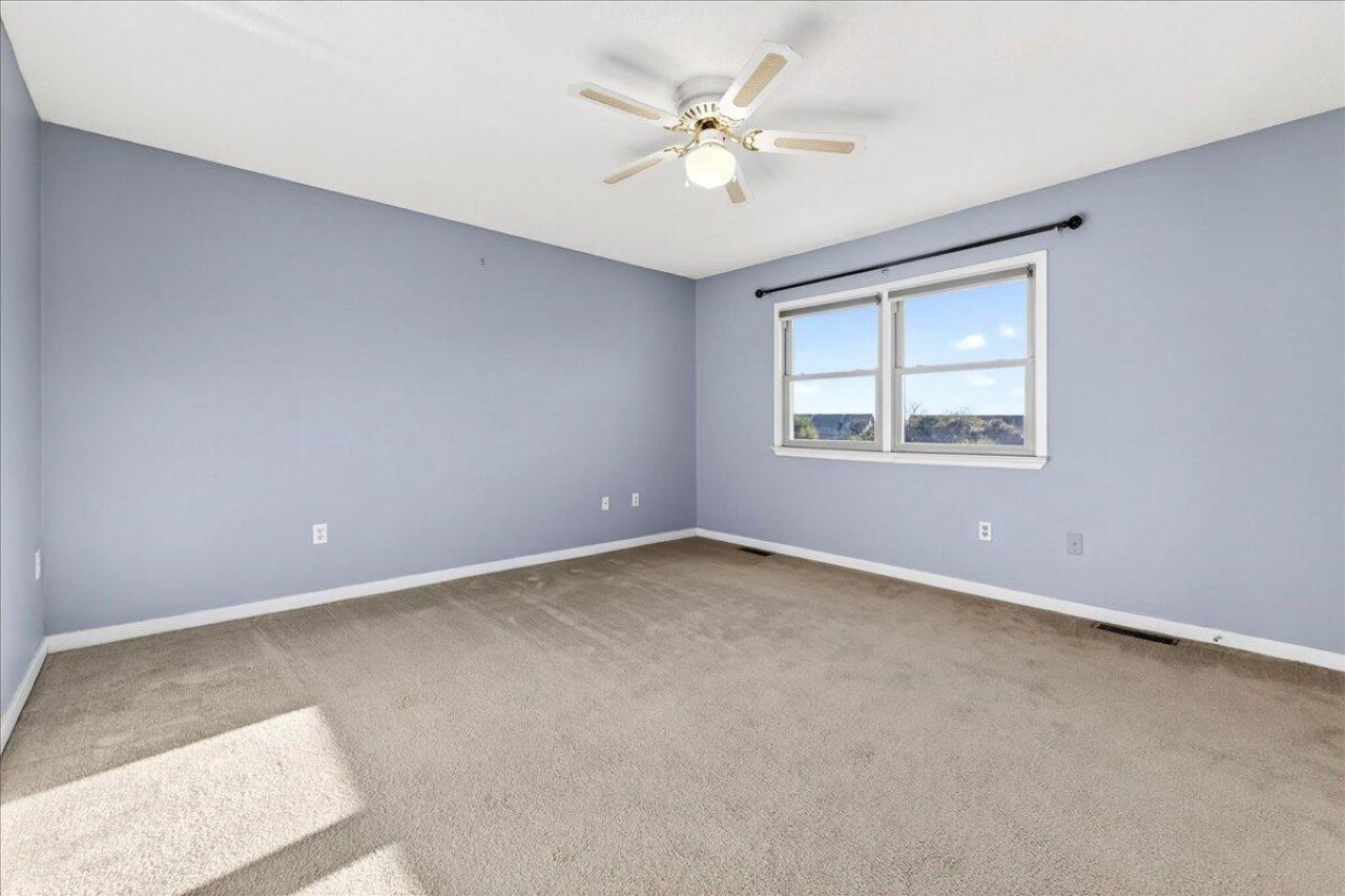 166 River Breeze Drive Photo 17