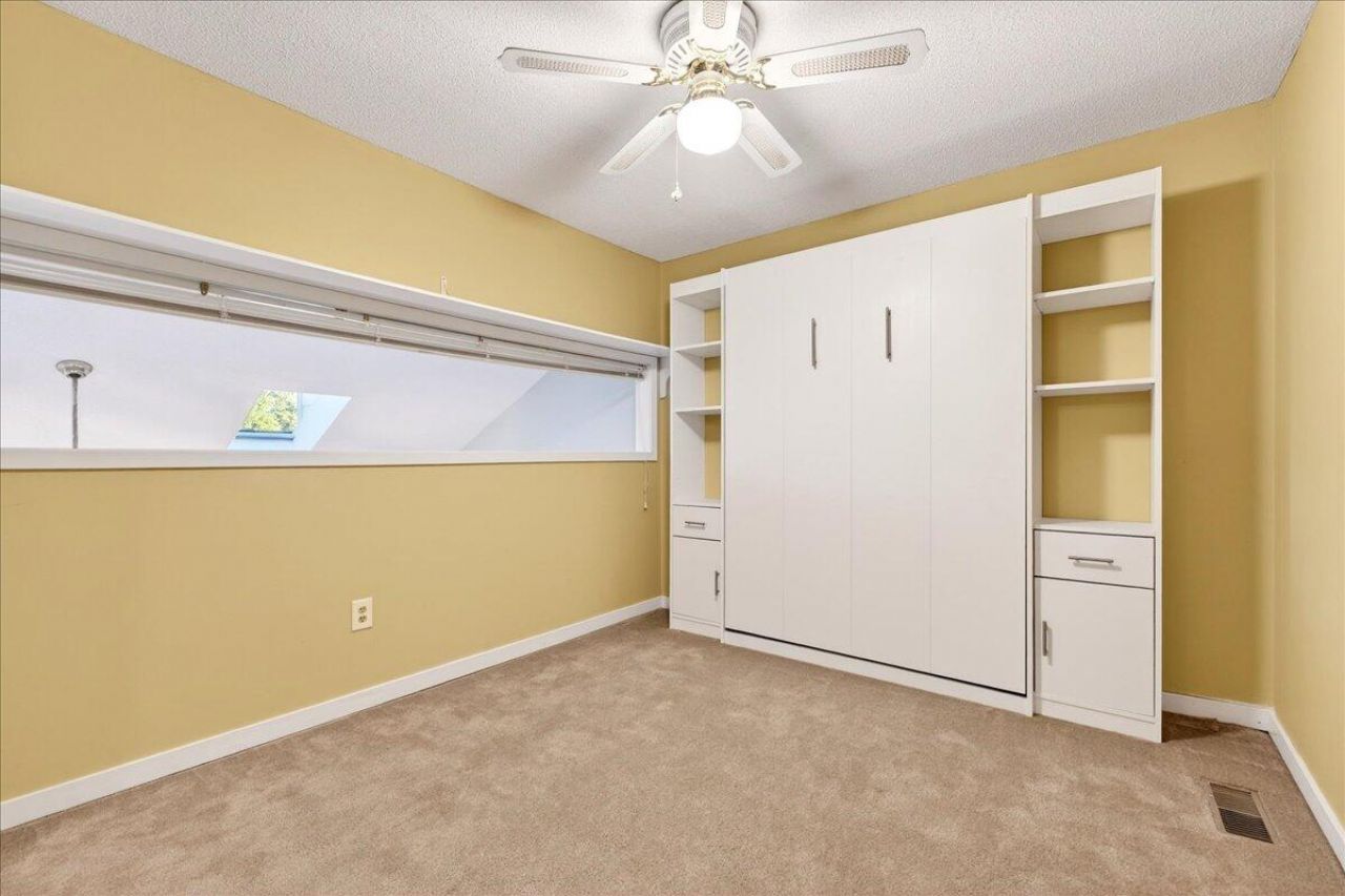 166 River Breeze Drive Photo 22