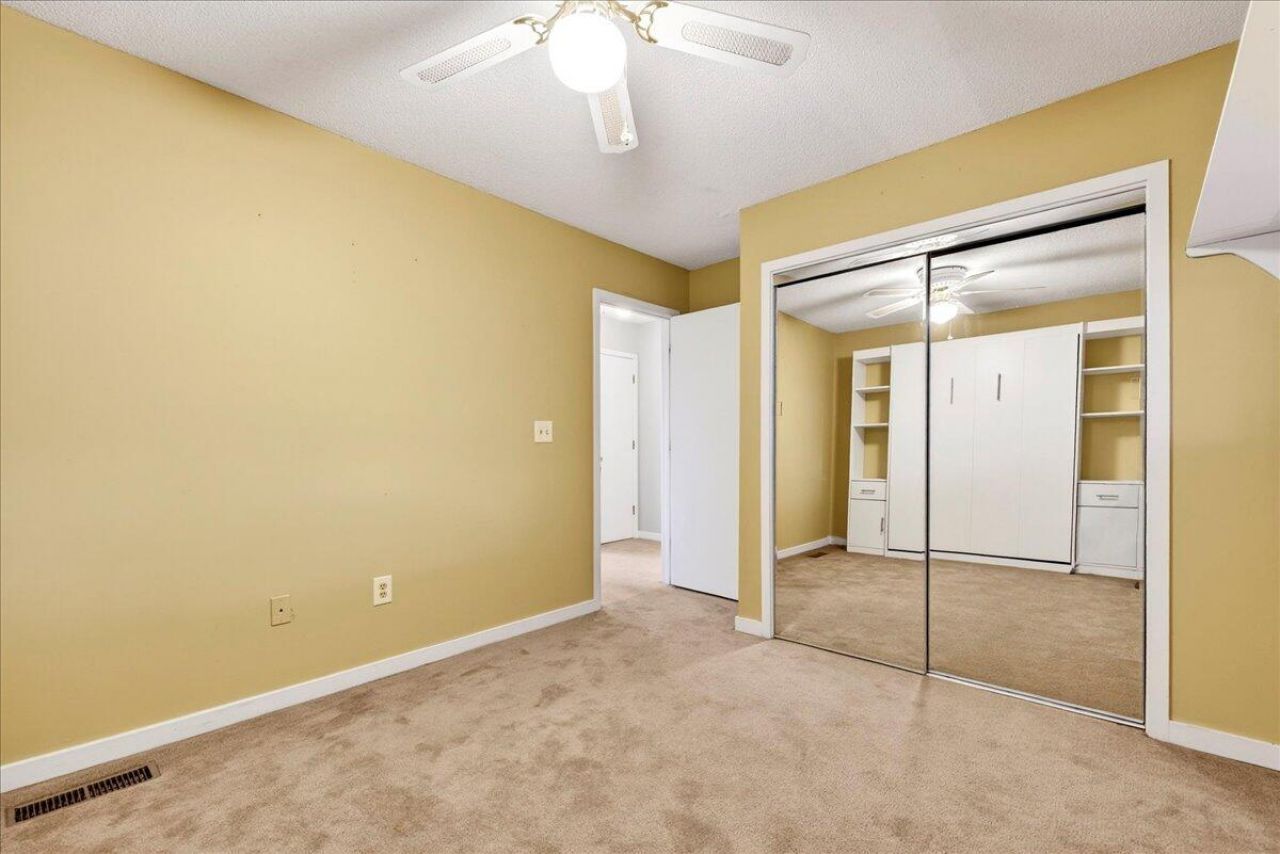 166 River Breeze Drive Photo 23