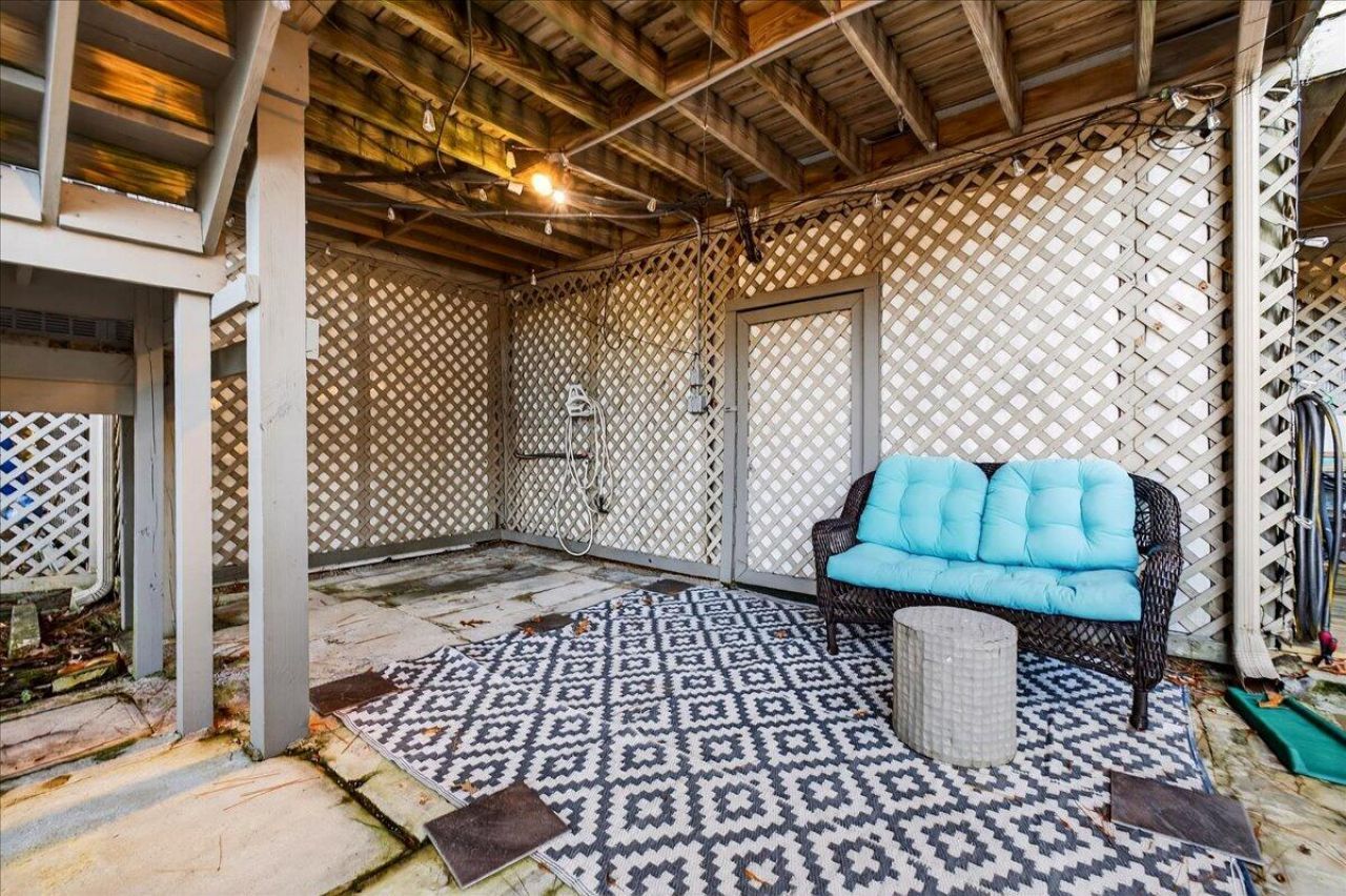 166 River Breeze Drive Photo 29