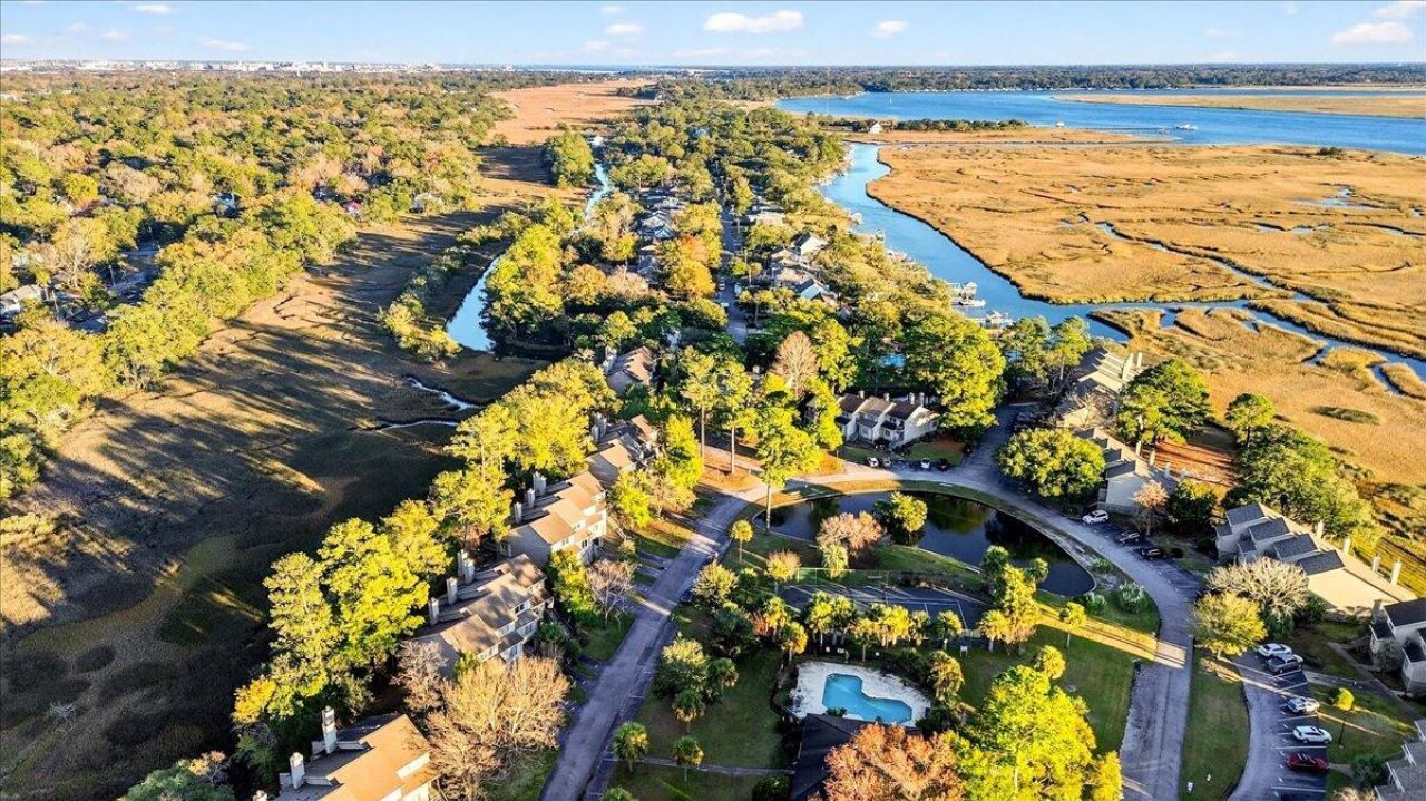 166 River Breeze Drive Photo 37