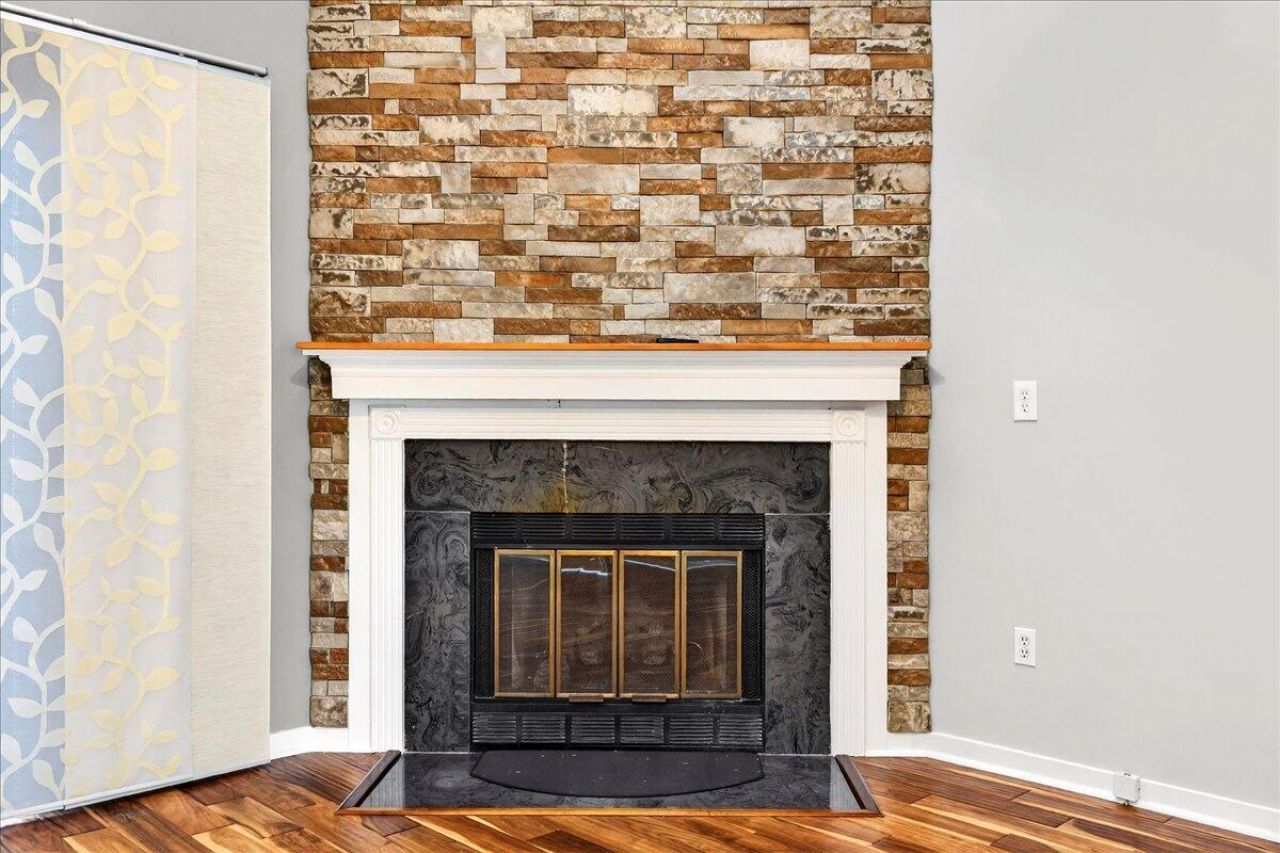 166 River Breeze Drive Photo 6