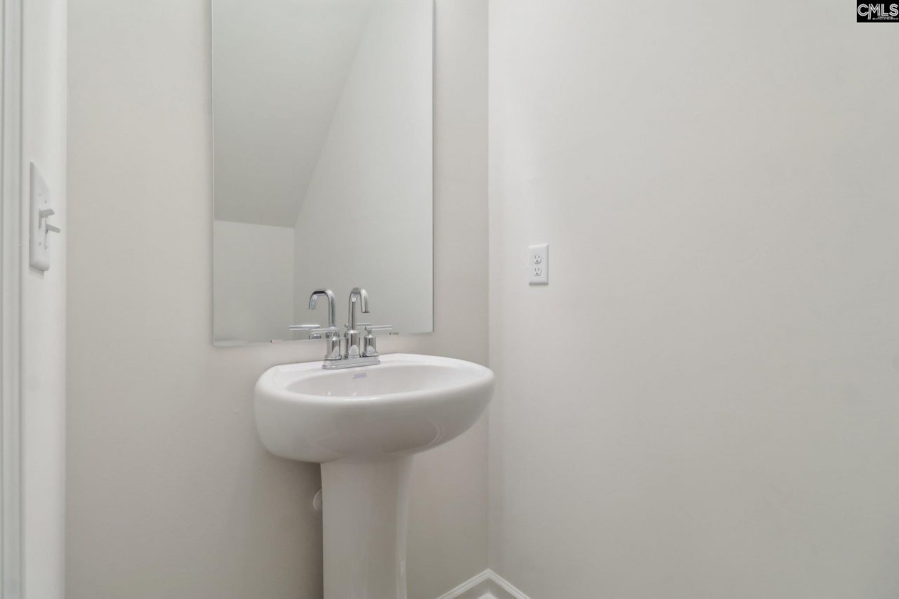 208 Ruby Prince Way Photo 14