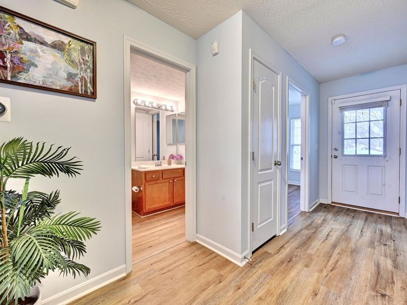 8094 Over Par Court, Burlington, KY 41005 Photo 10