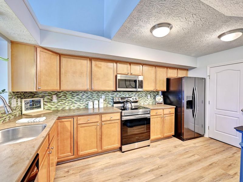 8094 Over Par Court, Burlington, KY 41005 Photo 18