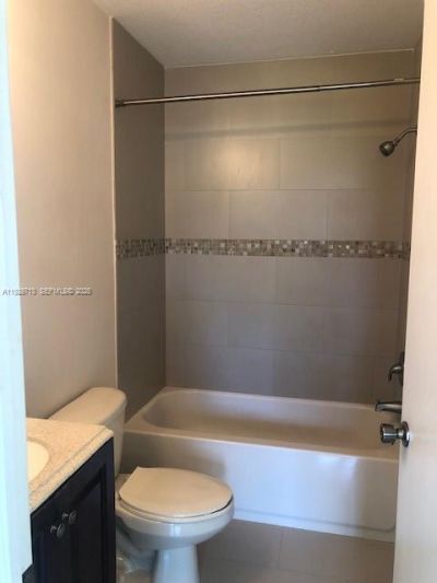 945 NE 33rd Ter, Unit 203, Homestead, FL 33033 Photo
