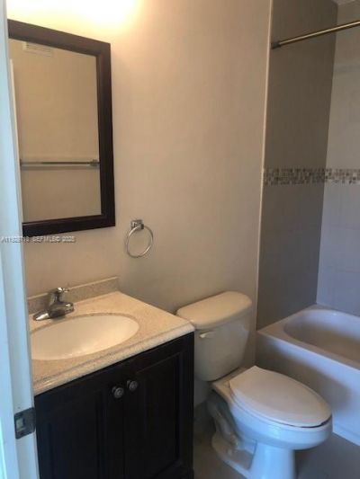 945 NE 33rd Ter, Unit 203, Homestead, FL 33033 Photo