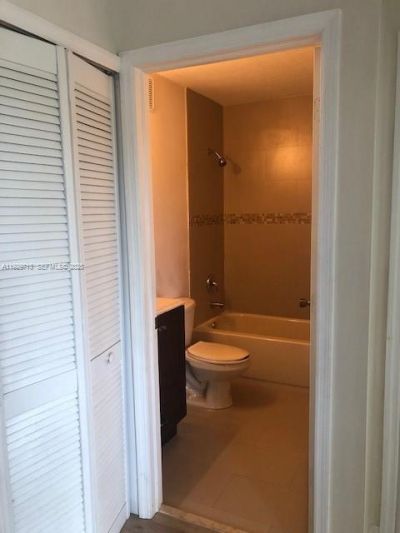 945 NE 33rd Ter, Unit 203, Homestead, FL 33033 Photo