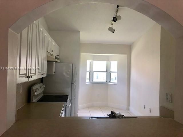 945 NE 33rd Ter, Unit 203, Homestead, FL 33033 Photo