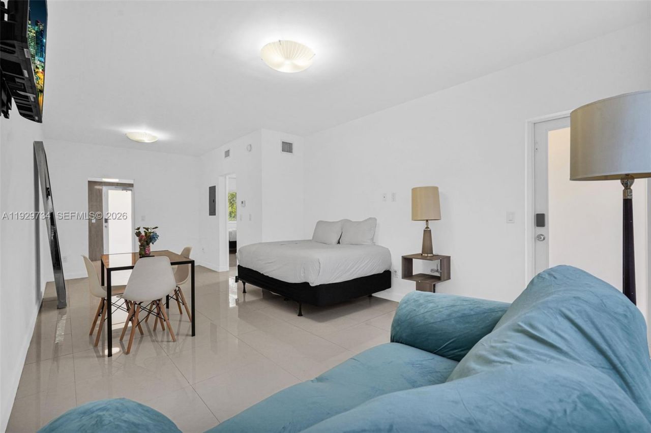 1025 94th St, Unit 9, Bay Harbor Islands, FL 33154 Photo