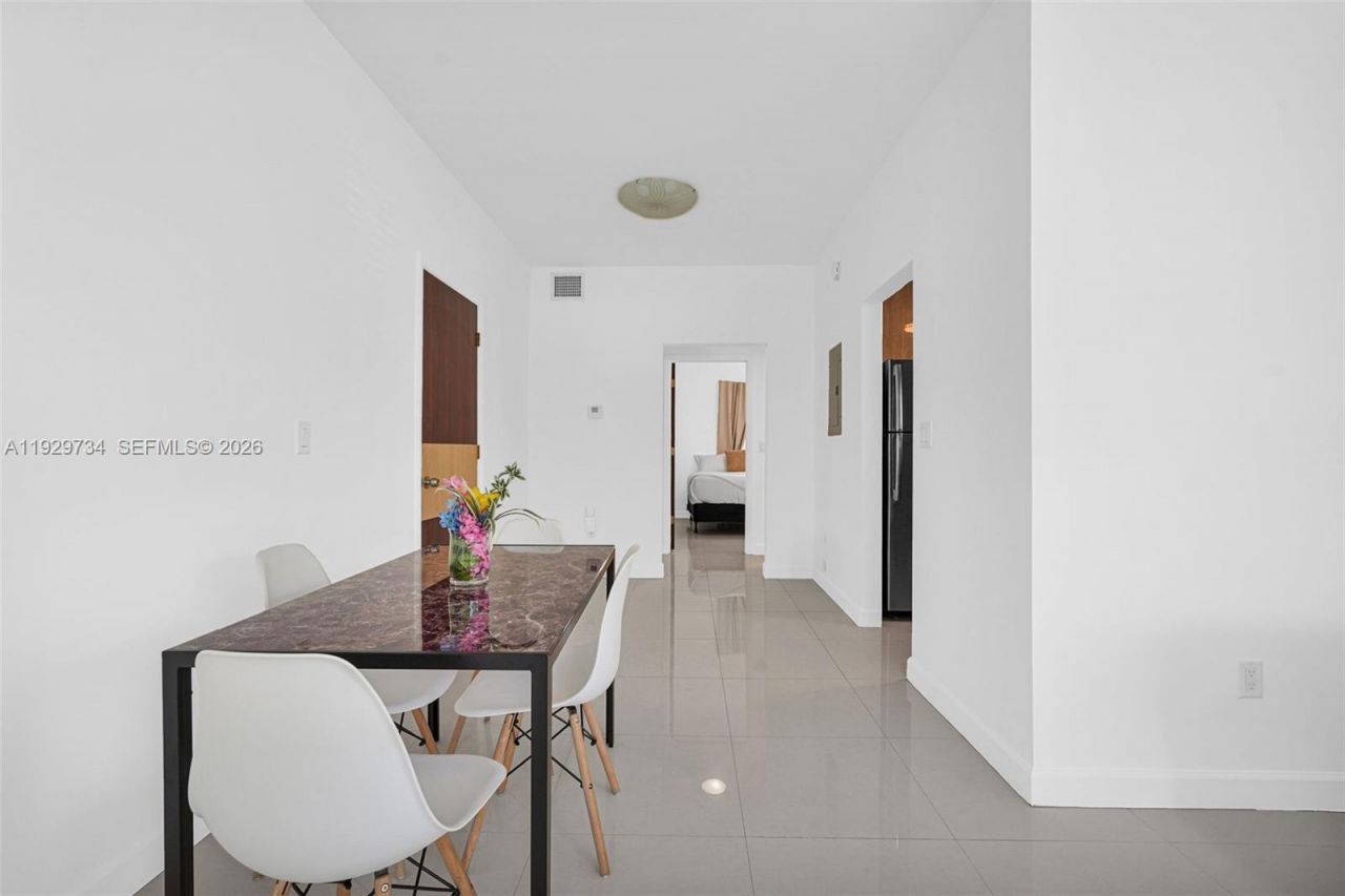 1025 94th St, Unit 9, Bay Harbor Islands, FL 33154 Photo