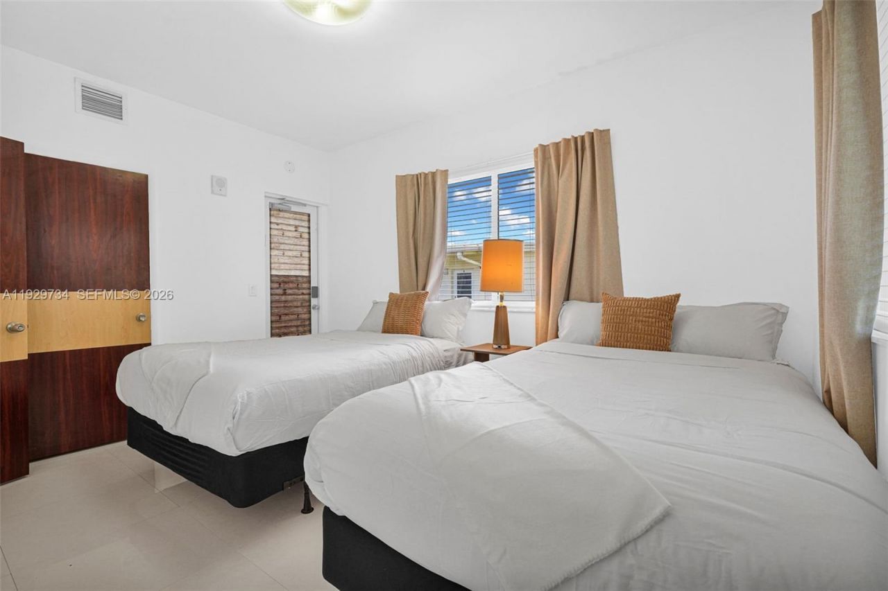 1025 94th St, Unit 9, Bay Harbor Islands, FL 33154 Photo