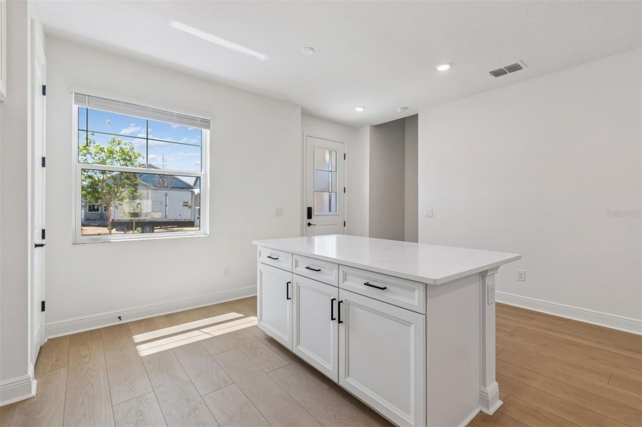 8119 Seaflower Parkway, Bradenton, FL 34210 Photo