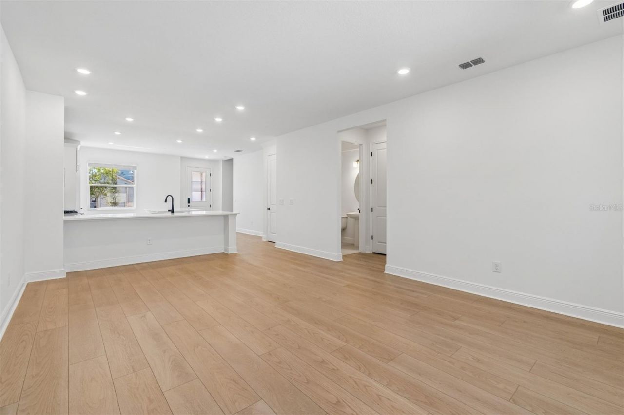 8119 Seaflower Parkway, Bradenton, FL 34210 Photo