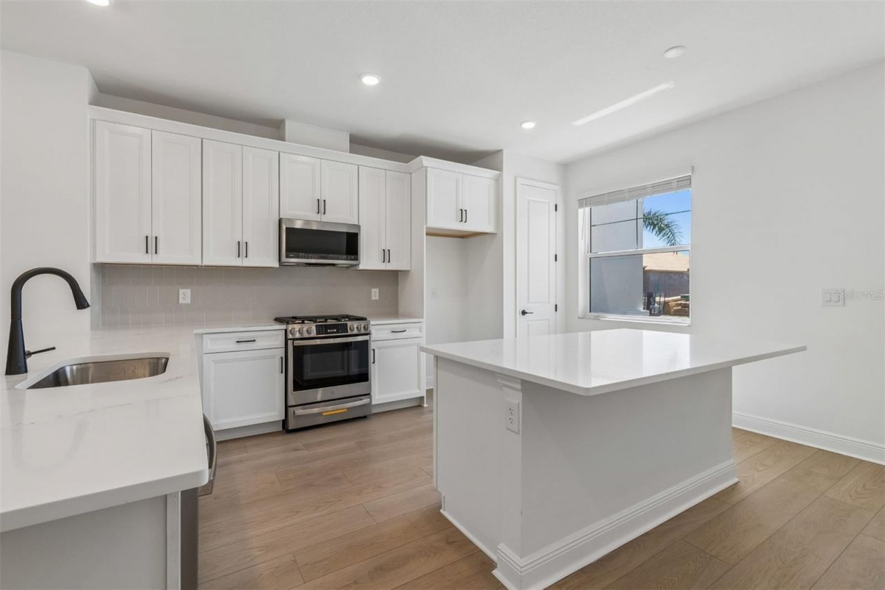 8119 Seaflower Parkway, Bradenton, FL 34210 Photo