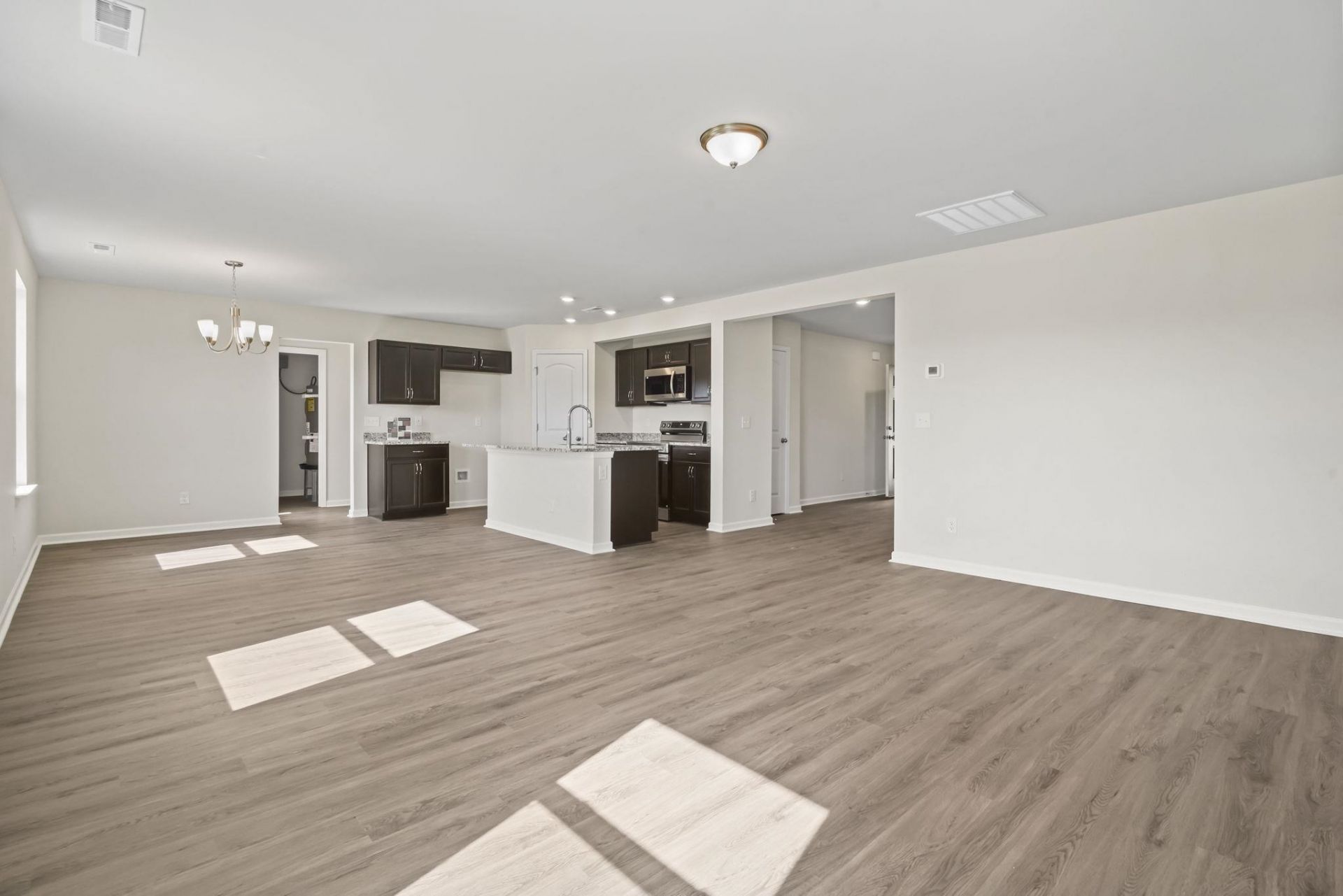 2630 Tansy Rd. Photo 10