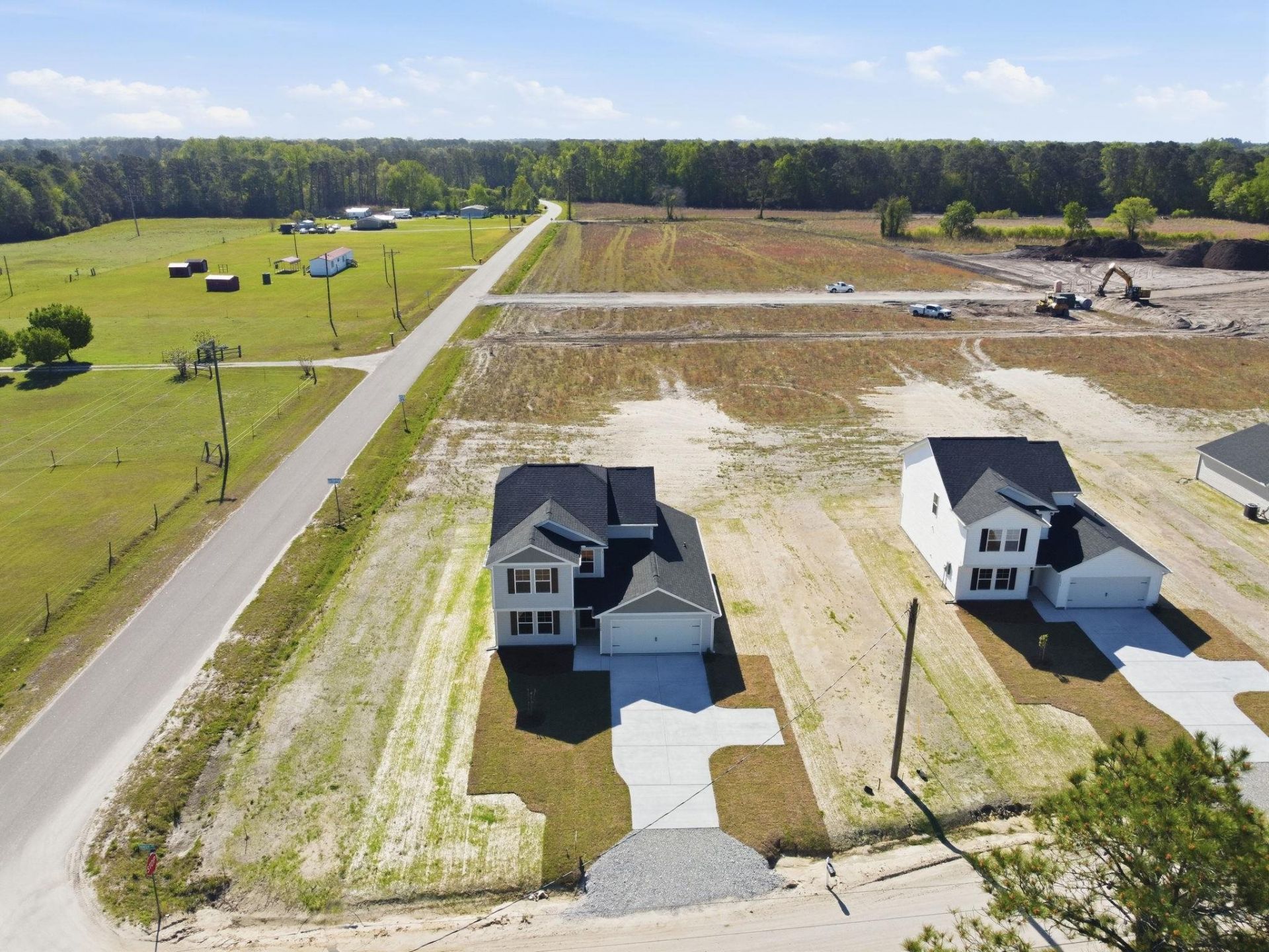 2630 Tansy Rd. Photo 2