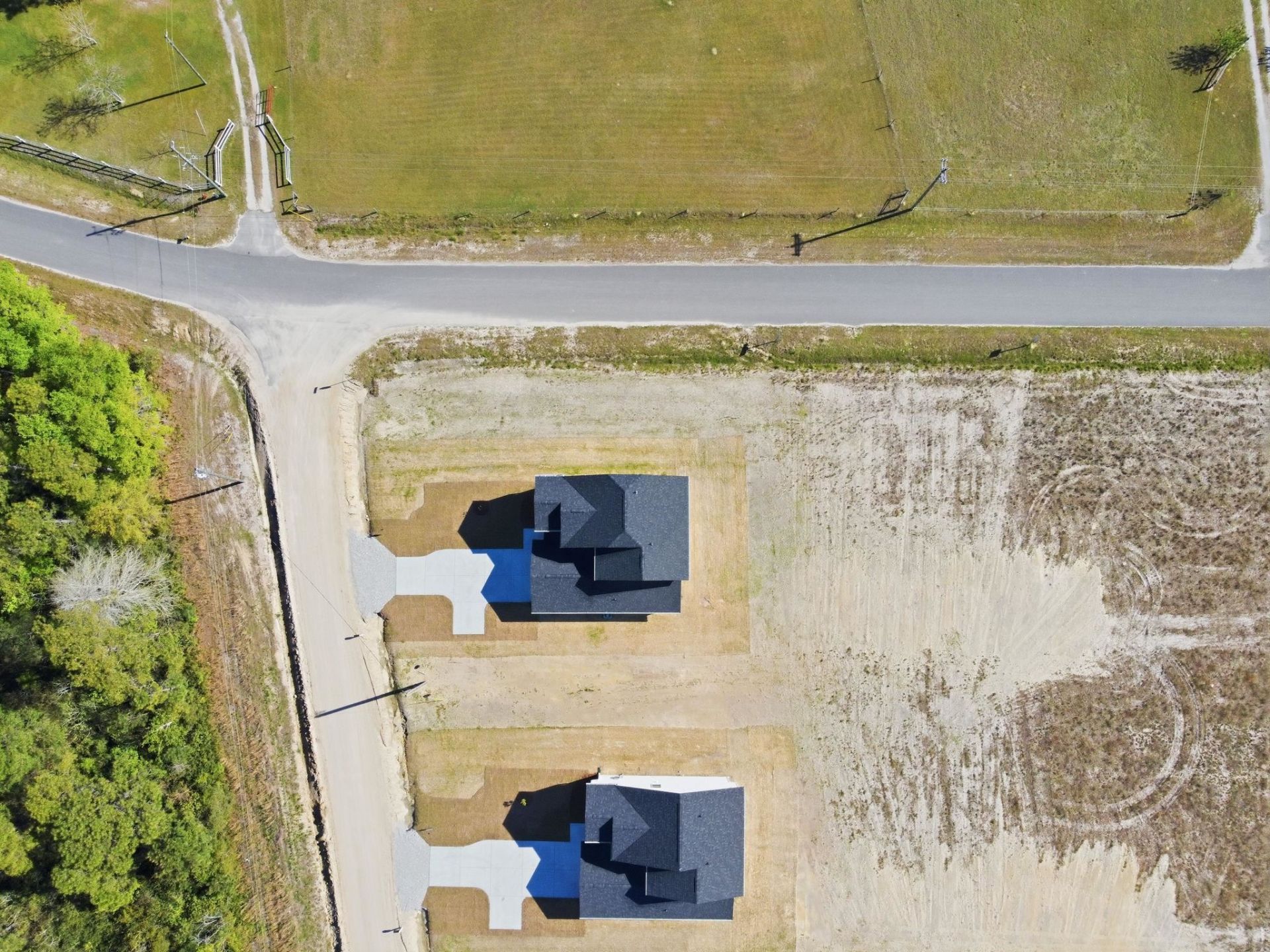 2630 Tansy Rd. Photo 3