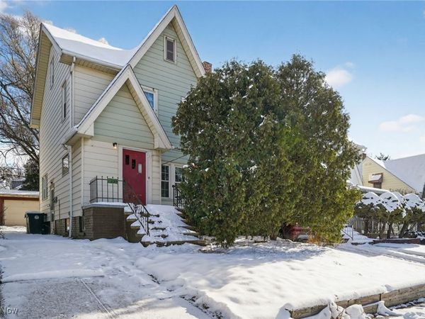 3559 Lloyd Road, Cleveland, OH 44111