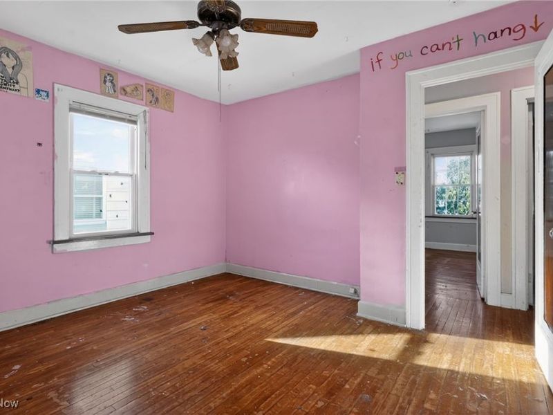 3559 Lloyd Road, Cleveland, OH 44111 Photo 14