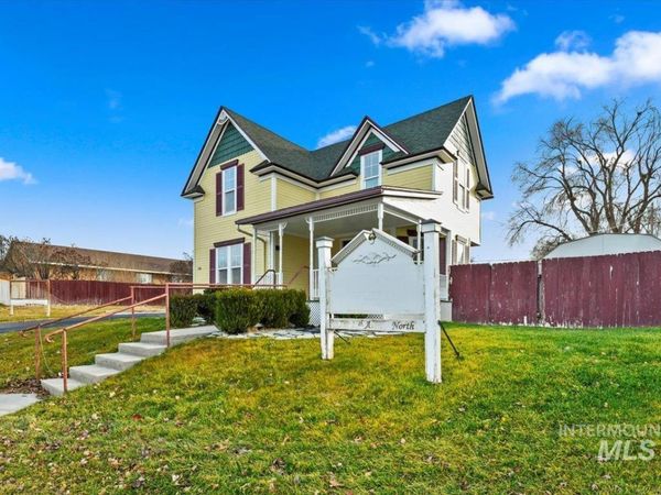 520 N 16th Ave, Nampa, ID 83687