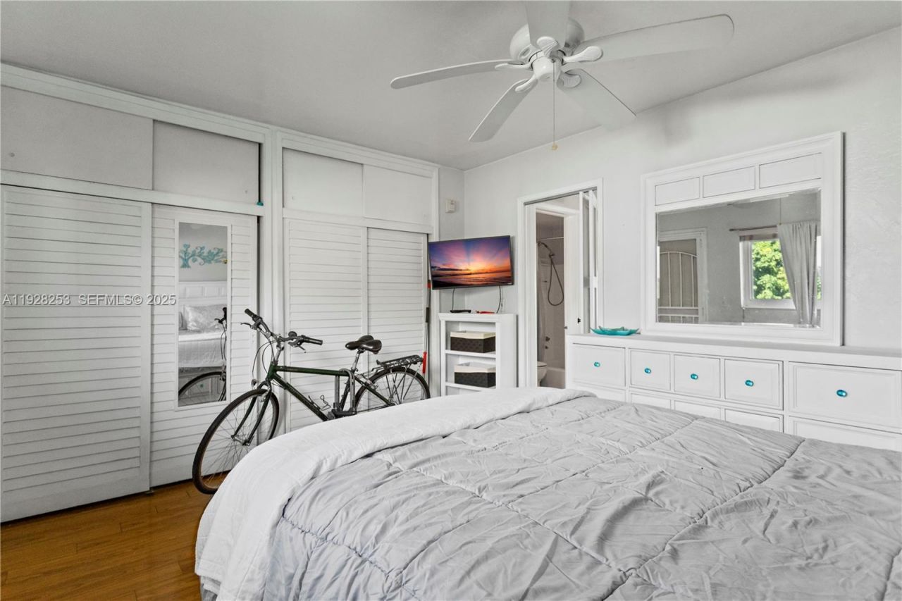 801 Atlantic Shores Blvd, Unit 106, Hallandale Beach, FL 33009 Photo