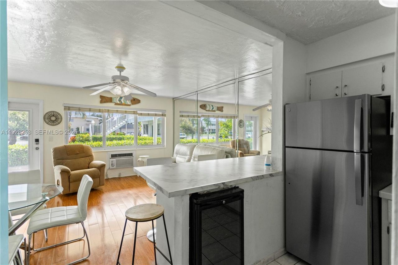 801 Atlantic Shores Blvd, Unit 106, Hallandale Beach, FL 33009 Photo