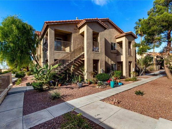 2110 Los Feliz Street, Unit 2015, Las Vegas, NV 89156