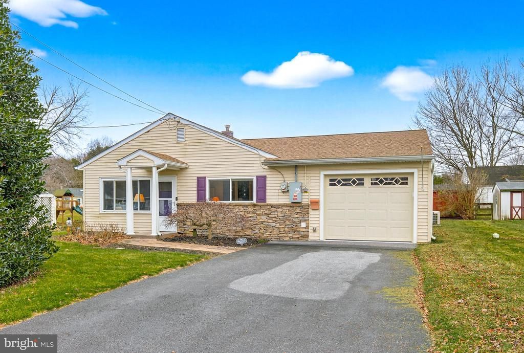 58 South Avenue, Landisville, PA 17538 Main Photo