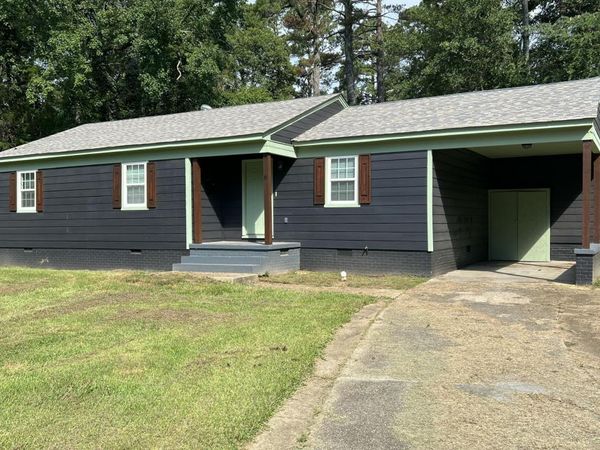 2261 Paden Street, Jackson, MS 39204