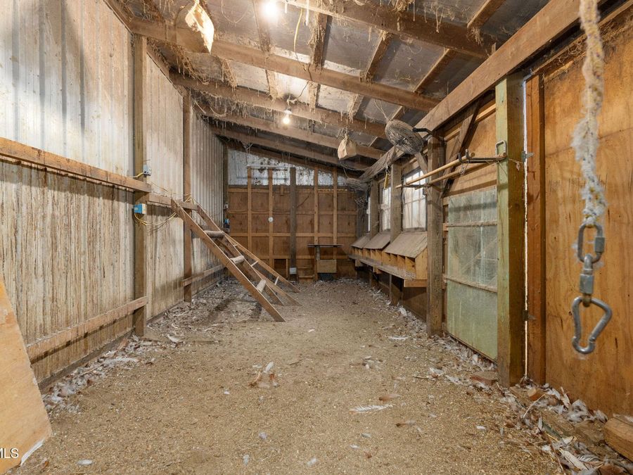 Property Image 106