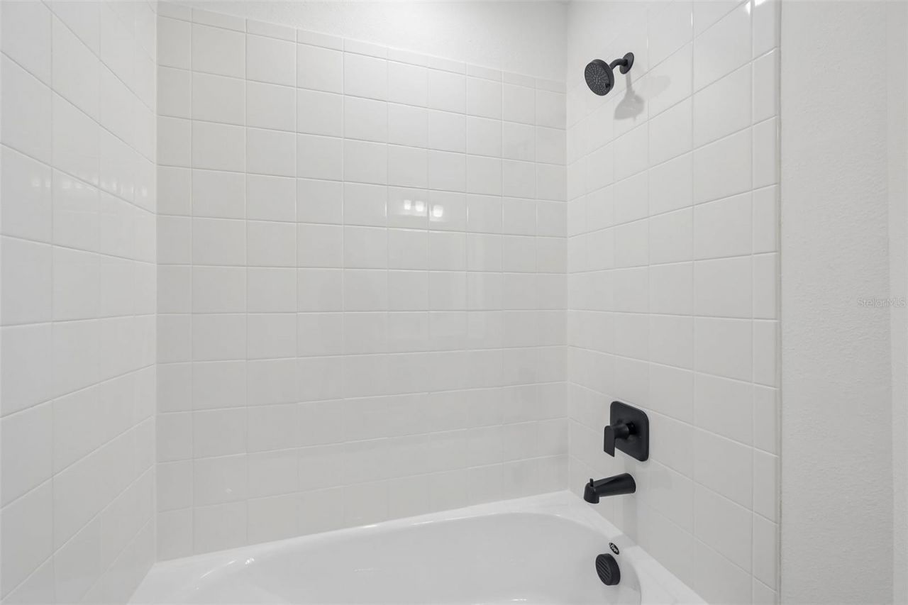 8229 Seaflower Parkway, Bradenton, FL 34210 Photo