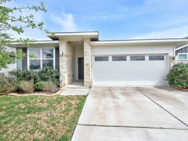 141 Parryi CV, Leander, TX 78641