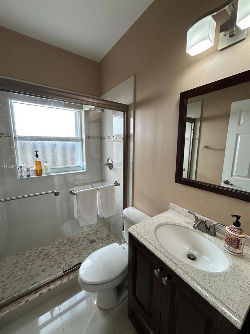 11308 NW 58th Ter, Doral, FL 33178 Photo