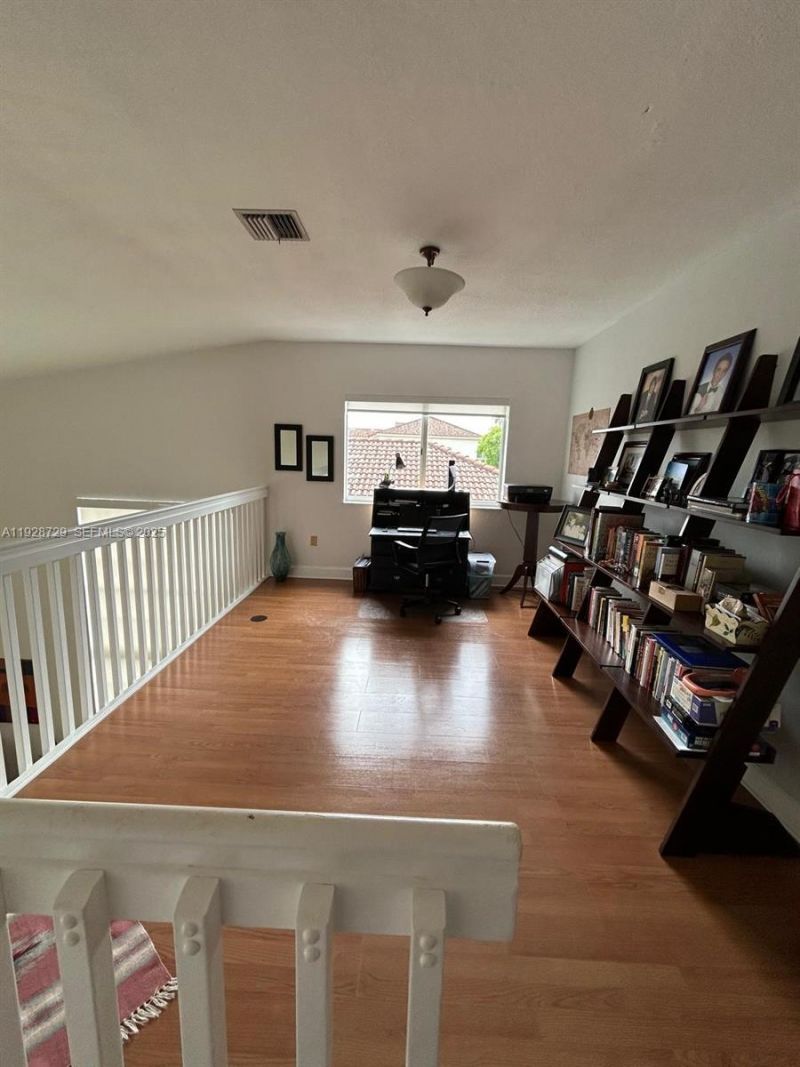 11308 NW 58th Ter, Doral, FL 33178 Photo