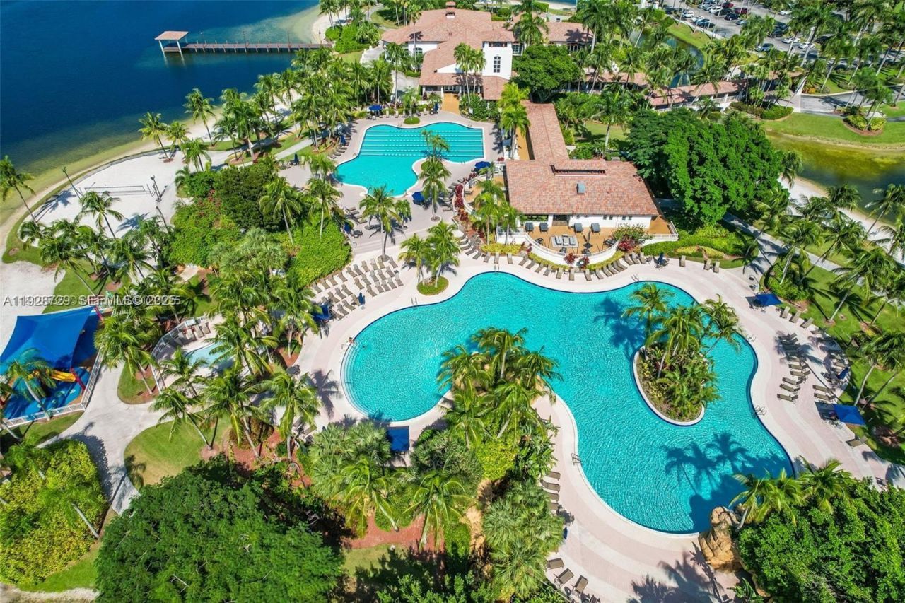 11308 NW 58th Ter, Doral, FL 33178 Photo