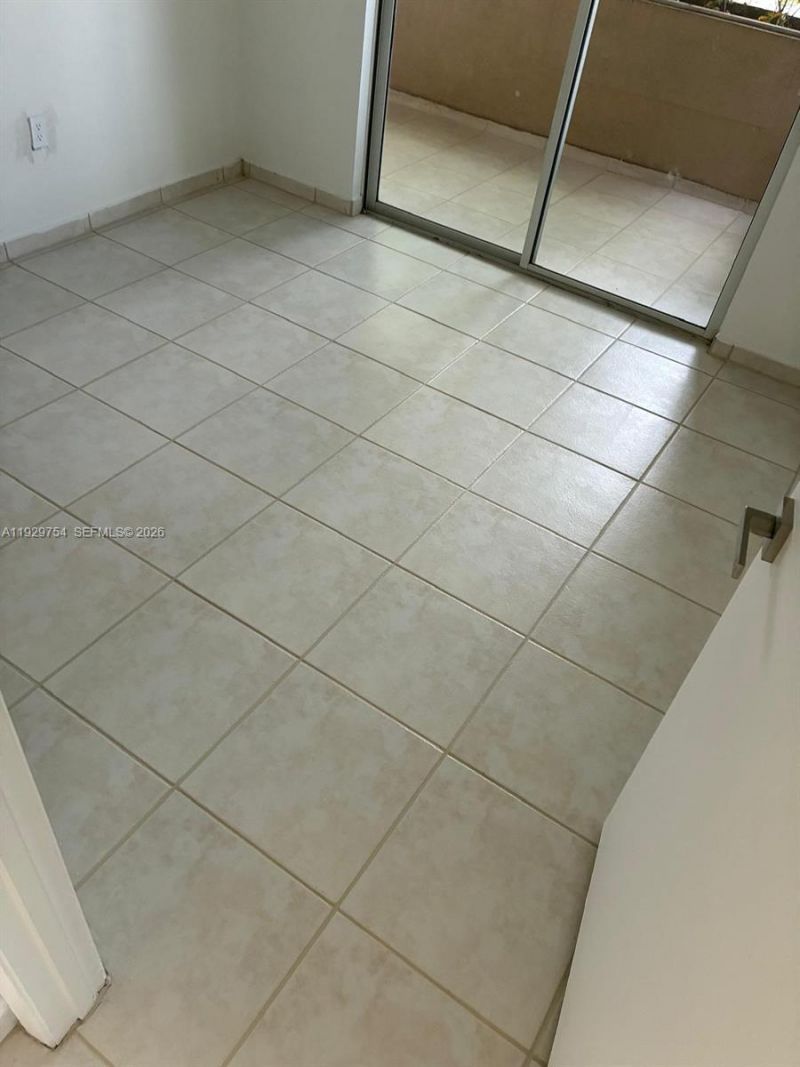 4710 NW 102nd Ave, Unit 101-22, Doral, FL 33178 Photo